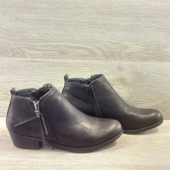 Rampage Black Ankle Botties Boot 1" Heels Side Zip Women's Shoe Shoes Size 6.5M - Picture 6 of 11